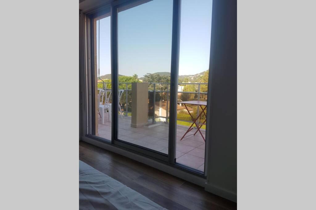 Appartement Deux Pieces , Climatise, Terrase, Cavalaire エクステリア 写真