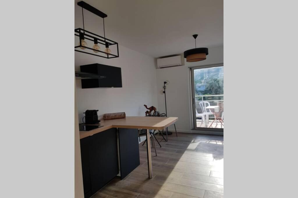 Appartement Deux Pieces , Climatise, Terrase, Cavalaire エクステリア 写真